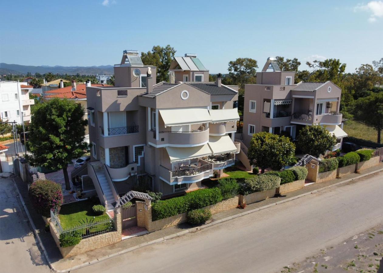 Helios: Charming Beach Home Next To Crystal Waters Néa Mákri Exterior foto